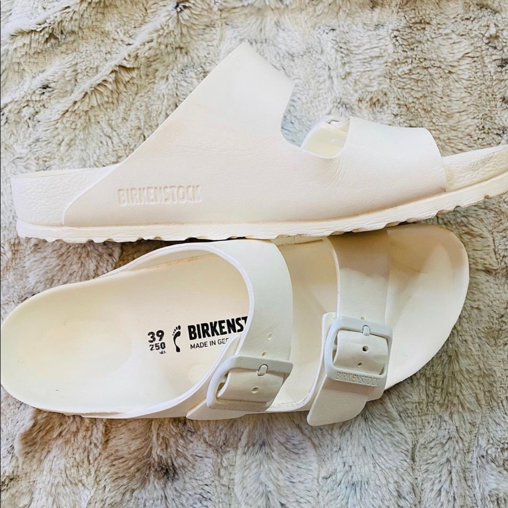 Waterproof white Birkenstock’s